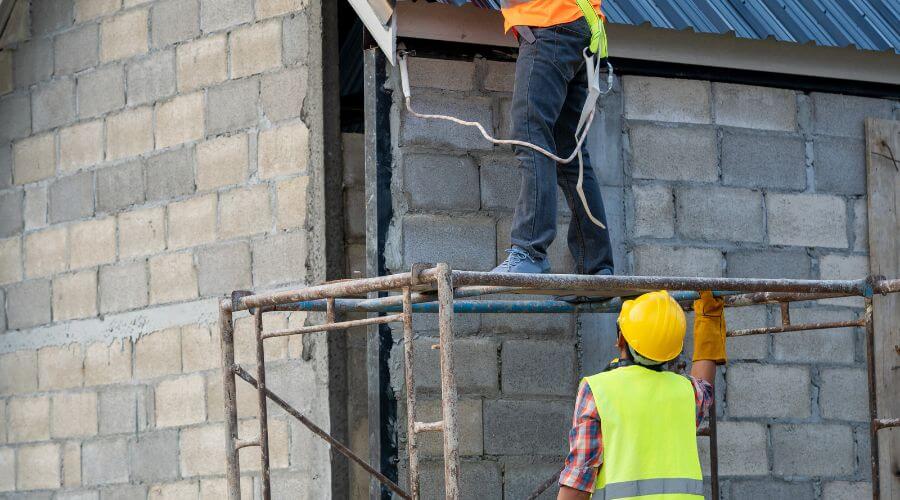 Professional residential roofers in Auburn Hills, MI